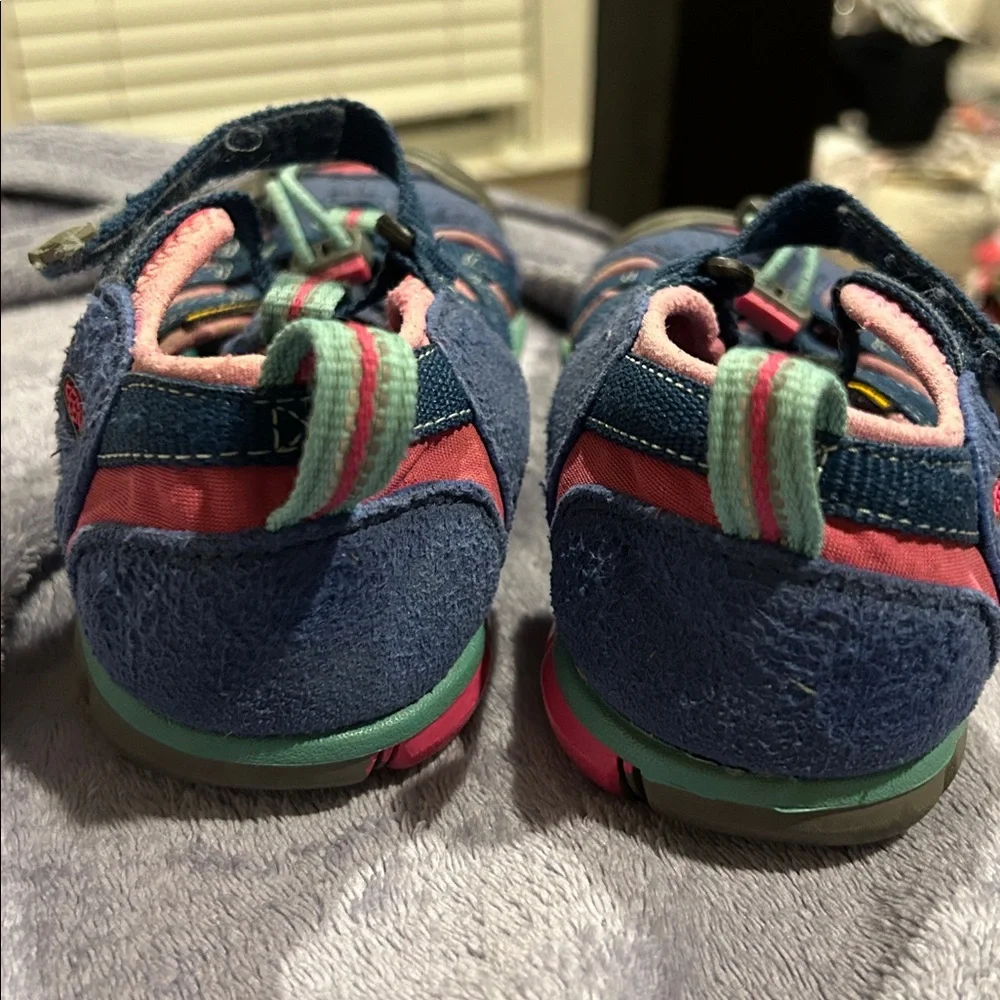 Keen washable amphibious